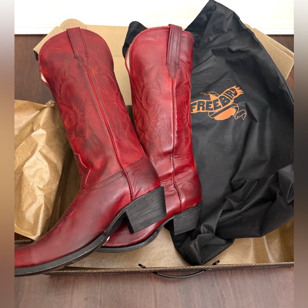 NWT Freebird by Steven Woodland Leather Western Cowboy Boots in Crimson Sz 9 - Picture 4 of 16